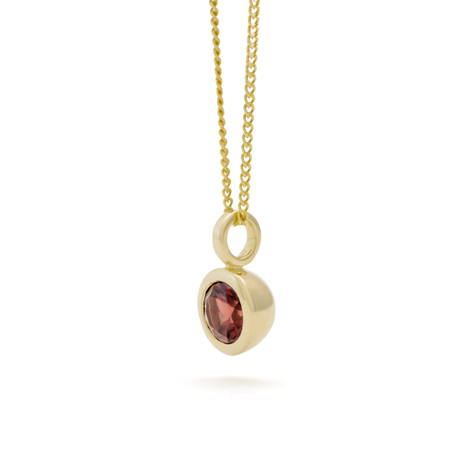 Hanger met ketting, geelgoud, granaat
