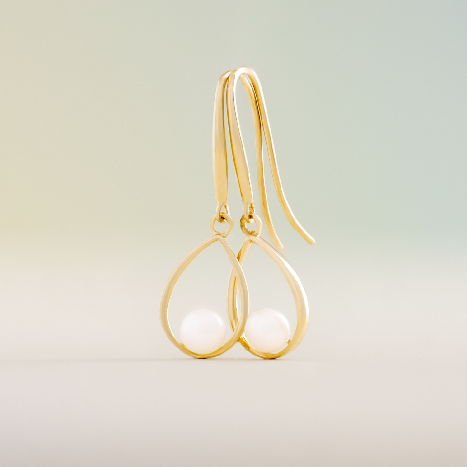 Sabrina pareloorhangers geelgoud