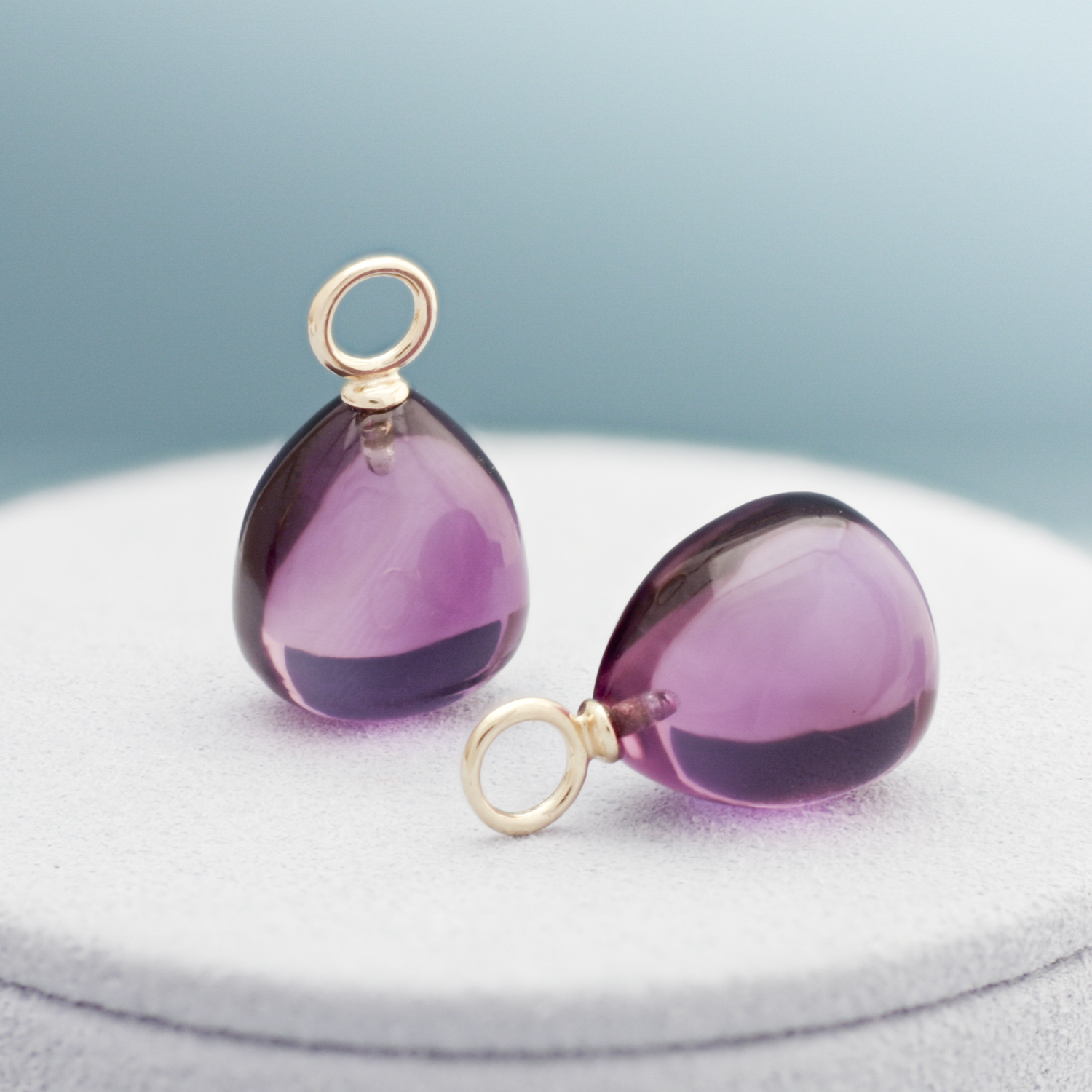 Aanhangers voor creolen, Paula geelgoud, Amethist