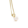 Salma hanger met ketting, geelgoud, zoetwaterparel