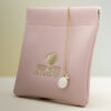Sorella Maan parelhanger met ketting, geelgoud, zoetwaterparel