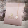 Sorella Maan parelhanger met ketting, geelgoud, zoetwaterparel